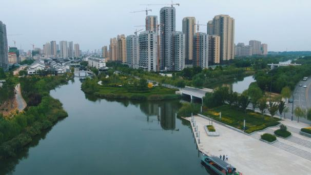 入湖河流樂城河治理后。