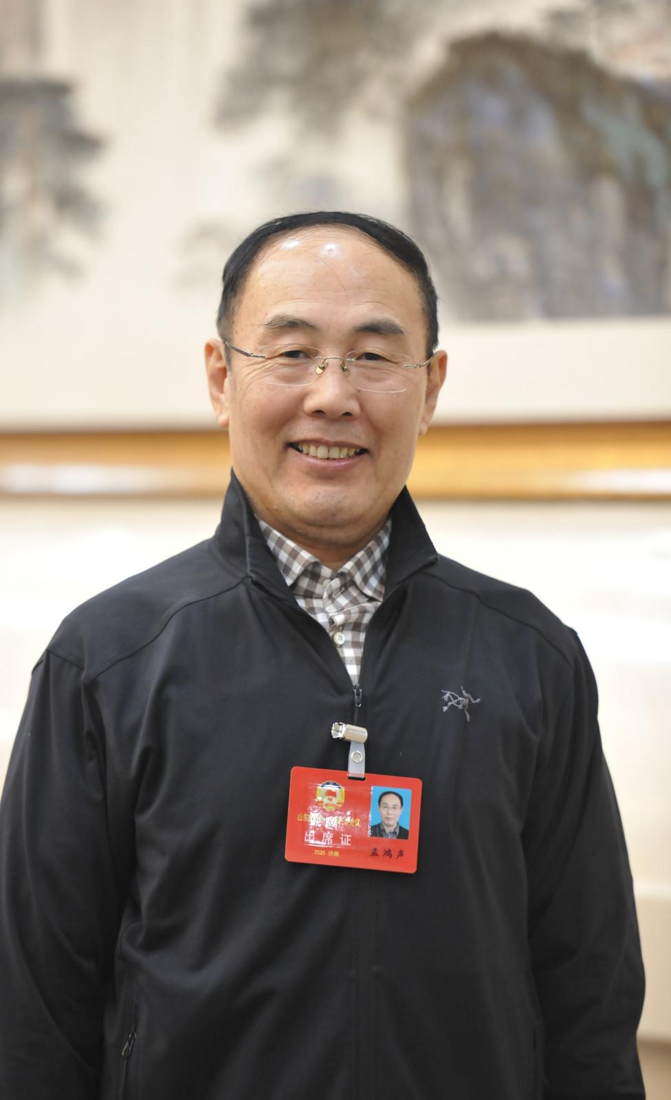 山東省政協常委、中國書法家協會理事孟鴻聲。受訪者供圖